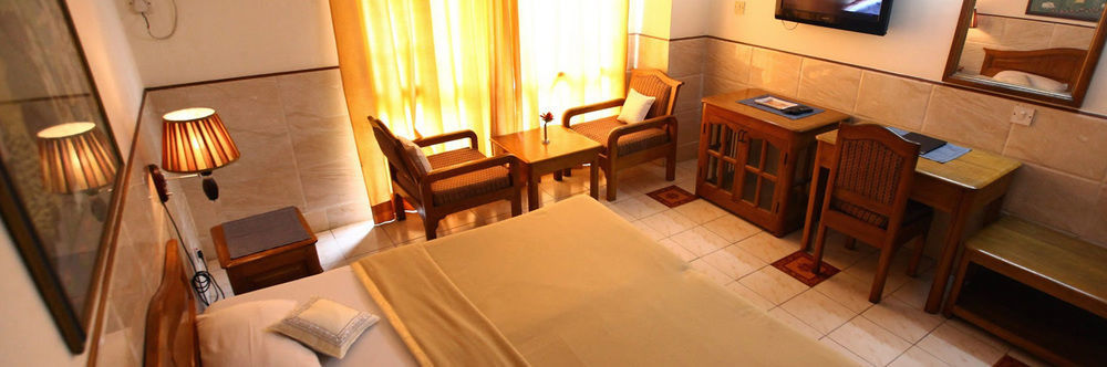 Hotel Ekant Faridabad Zewnętrze zdjęcie